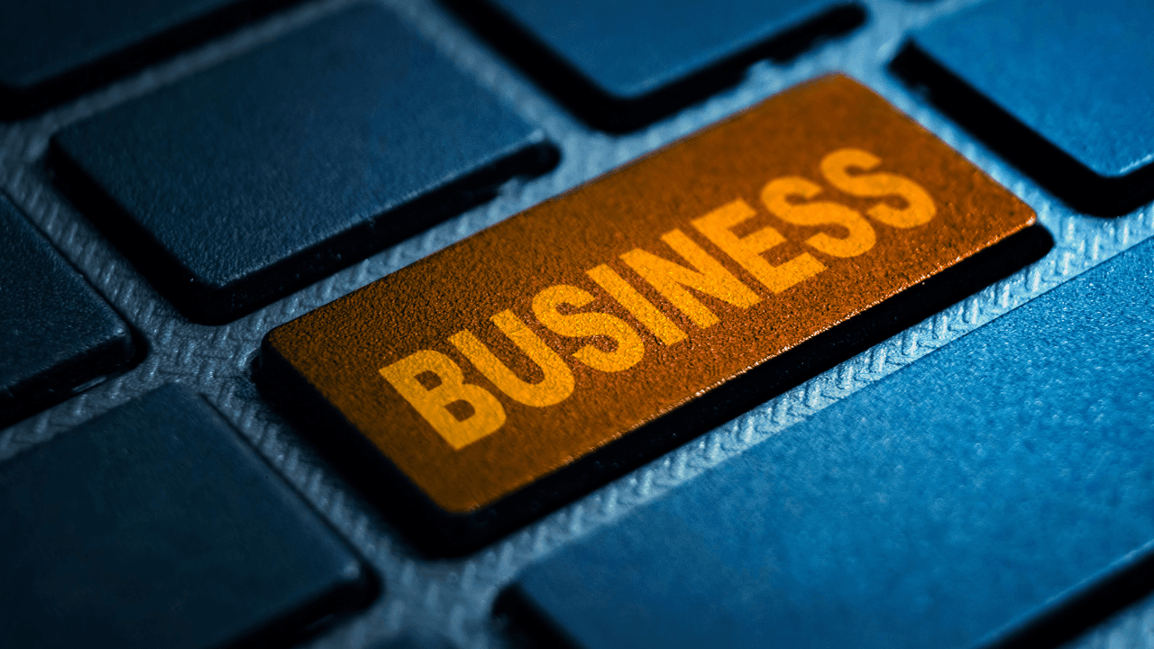 Zakat on Business Income: What Muslim Entrepreneurs and Self-Employed Muslims Owe (2026)